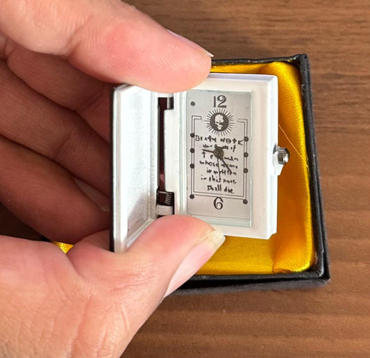 Death Note clock book – Death Note