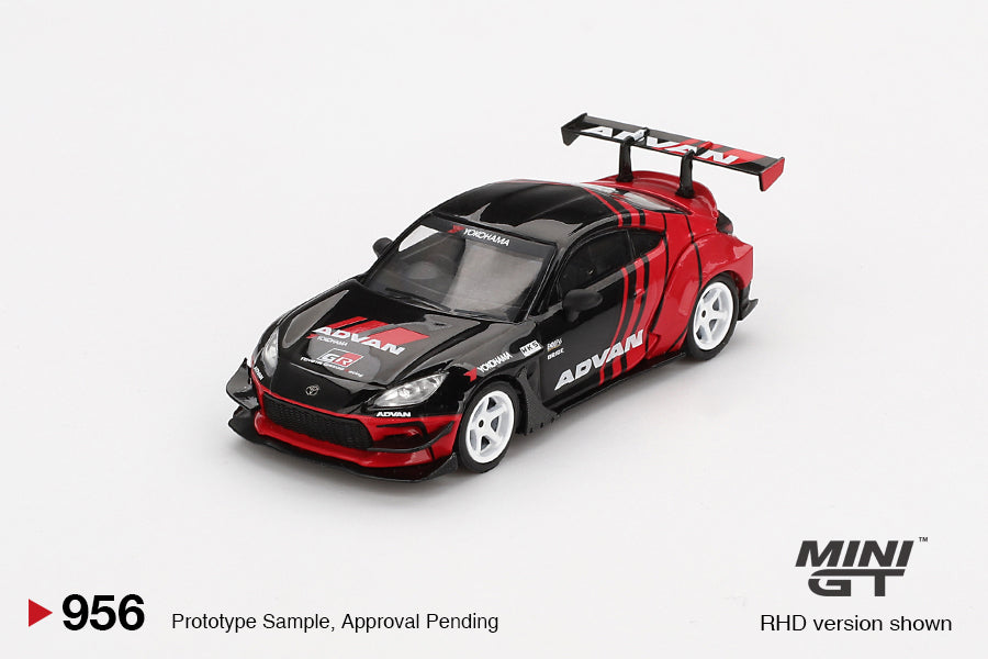 Toyota GR86 HKS TYPE-R ADVAN – Tokyo Auto Salon 2022 - Mini GT